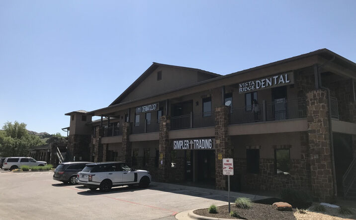 Pictures of Retail, Office property located at 4300 N Quinlan Park Rd, Austin, TX 78732 for lease - image #1