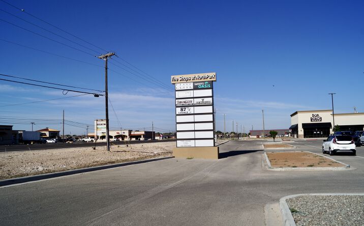 Pictures of Retail property located at 981 East 87th Street, Odessa, TX 79765 for lease - image #1
