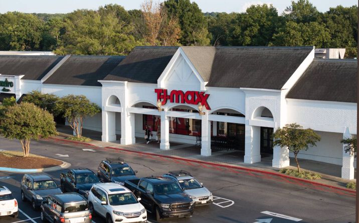 Pictures of Retail property located at 975 Airport Rd SW, Huntsville, AL 35802 for lease - image #1