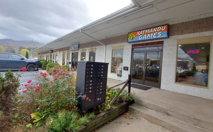 Pictures of Office property located at 1902 S. Main St., Waynesville, NC 28786 for lease - image #1