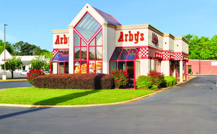 Pictures of Retail property located at 2240 McFarland Blvd E, Tuscaloosa, AL 35404 for lease - image #1