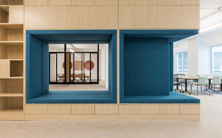 Pictures of Office property located at 825 7th Ave, New York, NY 10019 for lease - image #1