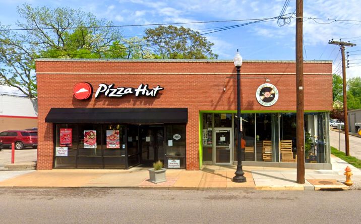 Pictures of Retail property located at 7423 Manchester Rd, Maplewood, MO 63143 for lease - image #1