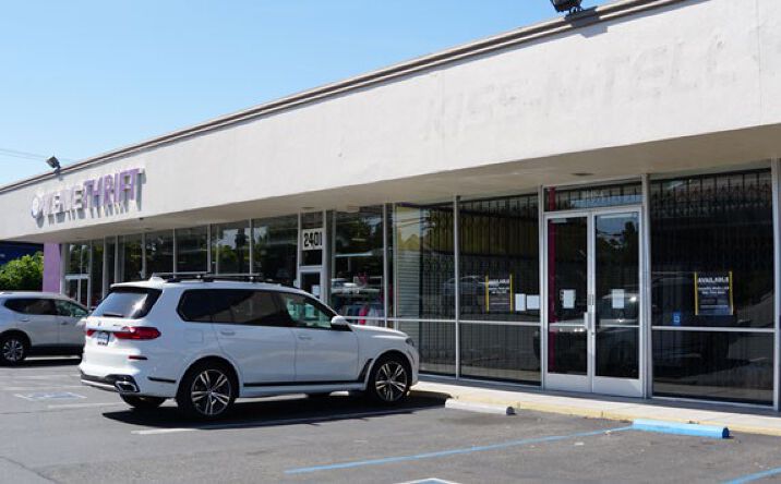 Pictures of Retail property located at 2401 Arden Way, Sacramento, CA 95825 for lease - image #1