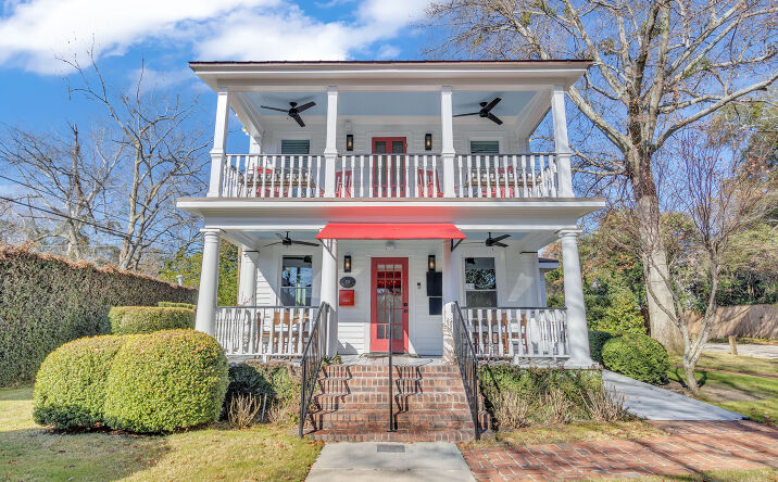 Pictures of Restaurant property located at 135 YORK ST SE, AIKEN, SC 29801-4568 for lease - image #1
