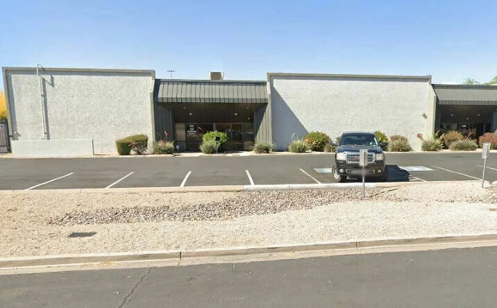 Pictures of Office property located at 2404-2416 W Campus Dr, Tempe, AZ 85282 for lease - image #1