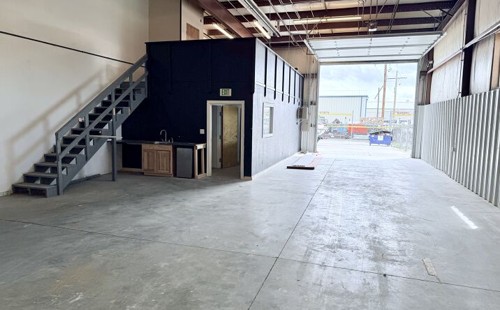 Pictures of Industrial, Special Purpose property located at 14317 Longs Peak Court, Longmont, CO 80504 for lease - image #1