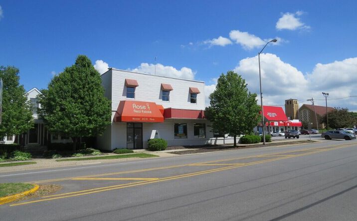 Pictures of Retail, Restaurant, Office property located at 8241 Hohman Road 1, Munster, IN 46321 for lease - image #1