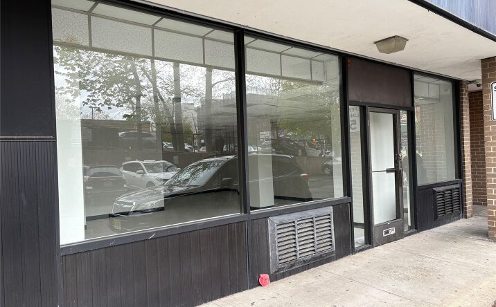 Pictures of Office property located at 235 S Lexington Avenue 111, White Plains, NY 10606 for lease - image #1