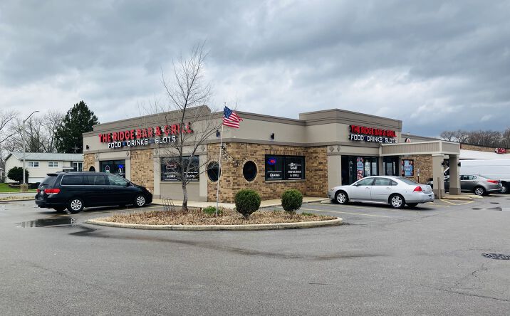 Pictures of Retail property located at 7400 S Janes Avenue S 7400, Woodridge, IL 60517 for lease - image #1