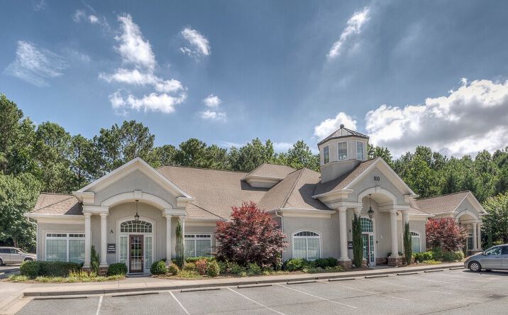 Pictures of Office property located at 1816 Eagle Dr, Woodstock, GA 30189 for lease - image #1
