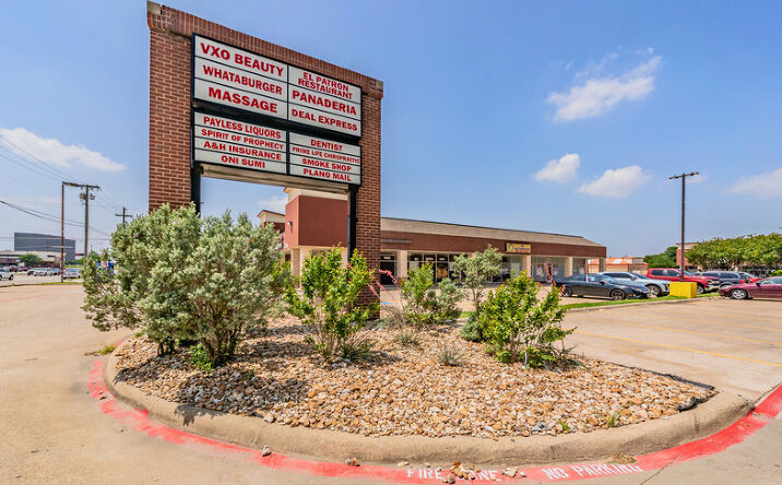 Pictures of Retail property located at 2504-2540 K Ave, Plano, TX 75074 for lease - image #1