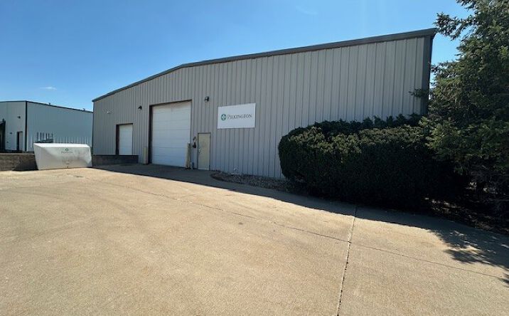 Pictures of Industrial property located at 1100 West Detweiller Drive, Peoria, IL 61615 for lease - image #1