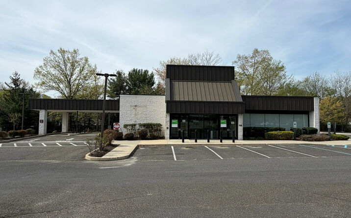 Pictures of Retail, Office, Restaurant property located at 385 White Horse Pike, Waterford, NJ 08004 for lease - image #1