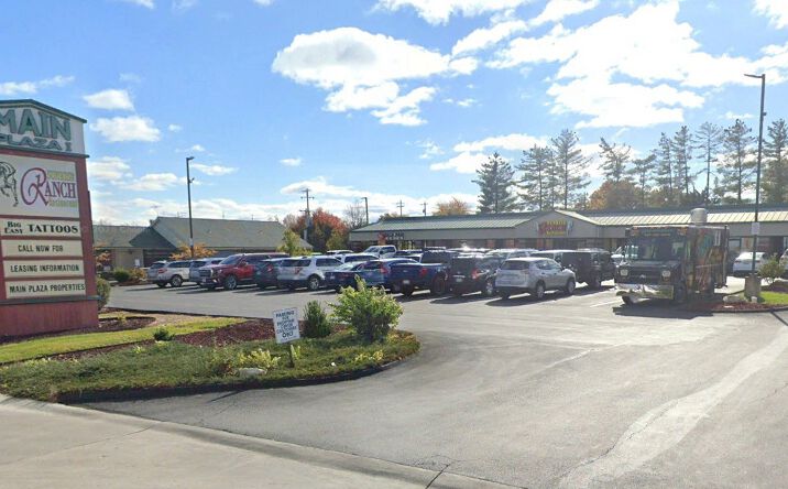 Pictures of Retail property located at 907 Main Plaza Drive, Wentzville, MO 63385 for lease - image #1