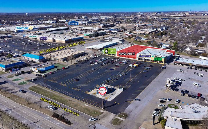 Pictures of Retail property located at 2207 West Main Street, Norman, OK 73069 for lease - image #1