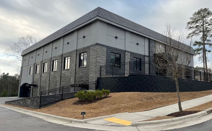 Pictures of Industrial property located at 4550 PRESLYN DR, RALEIGH, NC 27616 for lease - image #1