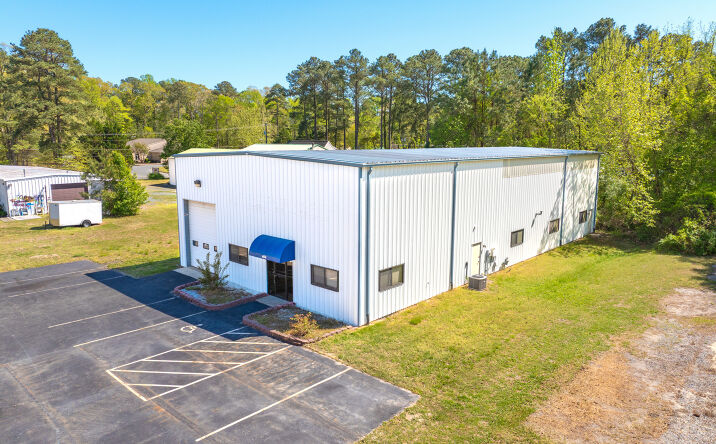 Pictures of Office, Industrial property located at 404 Winfield Ave, Salisbury, MD 21801 for lease - image #1