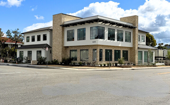 Pictures of Office property located at 420 Pennsfield Pl., Thousand Oaks, CA 91360 for lease - image #1