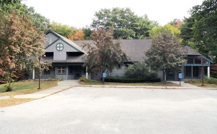Pictures of Office property located at 42 Brickyard Court, York, ME 03909 for lease - image #1