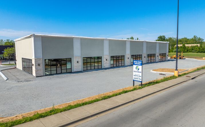 Pictures of Retail, Office, Restaurant property located at 2434 Kenwood Crossing Road, Crestwood, KY 40014 for lease - image #1