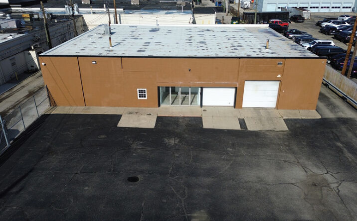 Pictures of Industrial property located at 5312 N Keystone Ave, Indianapolis, IN 46220 for lease - image #1