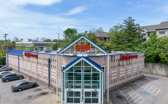 Pictures of Retail property located at 3605 WALDEN DR, LEXINGTON, KY 40517-2020 for lease - image #1