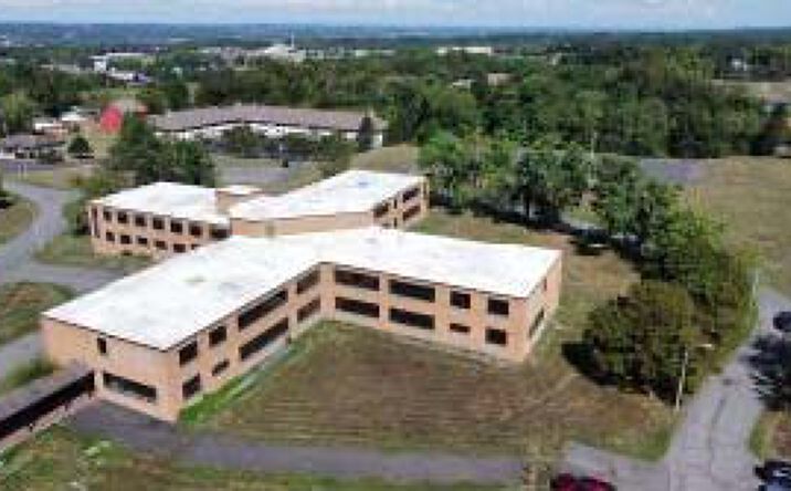 Pictures of Retail, Office, Industrial property located at 125 Bloomingrove Dr, Troy, NY 12180 for lease - image #1