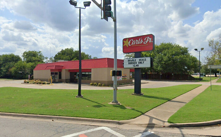 Pictures of Retail property located at 1305 W Main St, Durant, OK 74701 for lease - image #1