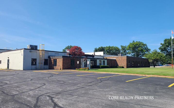 Pictures of Industrial property located at 1985 E Laketon Avenue, Muskegon, MI 49442 for lease - image #1