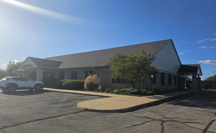 Pictures of Office property located at 400 Perry Ave, Big Rapids, MI 49307 for lease - image #1