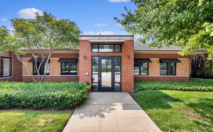 Pictures of Office property located at 16986 Robbins Road 180, Grand Haven, MI 49417 for lease - image #1