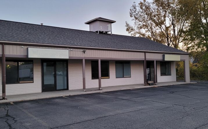 Pictures of Retail, Office property located at 1103 Washington Avenue, Holland, MI 49423 for lease - image #1