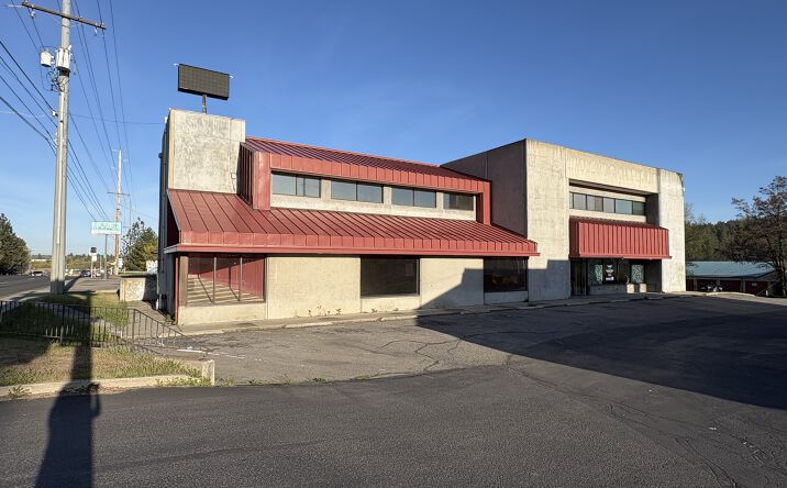 Pictures of Retail, Office property located at 1426 W FRANCIS AVE, SPOKANE, WA 99205-6769 for lease - image #1