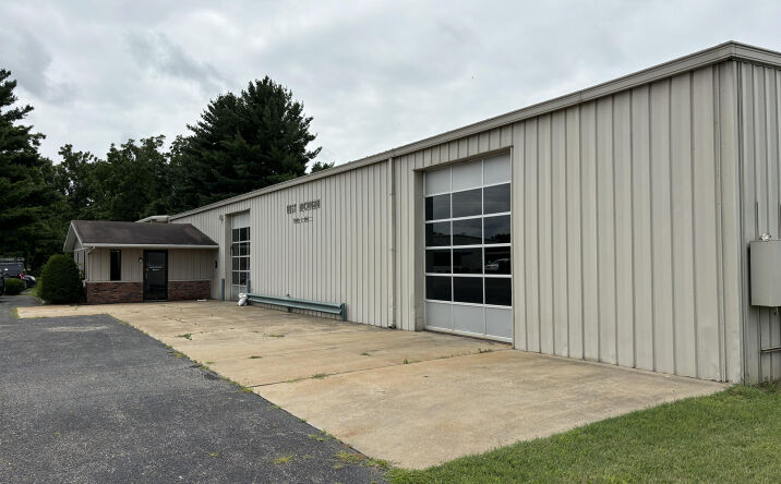 Pictures of Industrial, Retail, Office property located at 1007 Nickerson Avenue, Benton Harbor, MI 49022 for lease - image #1