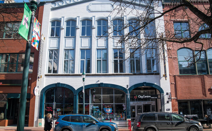 Pictures of Office, Retail, Land property located at 125 S Kalamazoo Mall 301, Kalamazoo, MI 49007 for lease - image #1