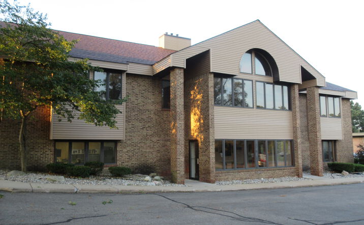Pictures of Office property located at 1803 Whites Road Suite 1, Kalamazoo, MI 49008 for lease - image #1