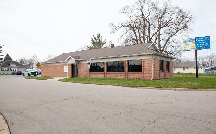 Pictures of Office property located at 2301 Wildwood Avenue, Jackson, MI 49202 for lease - image #1