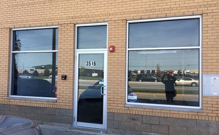 Pictures of Retail property located at 3516 W North Avenue 1-F, Stone Park, IL 60165 for lease - image #1