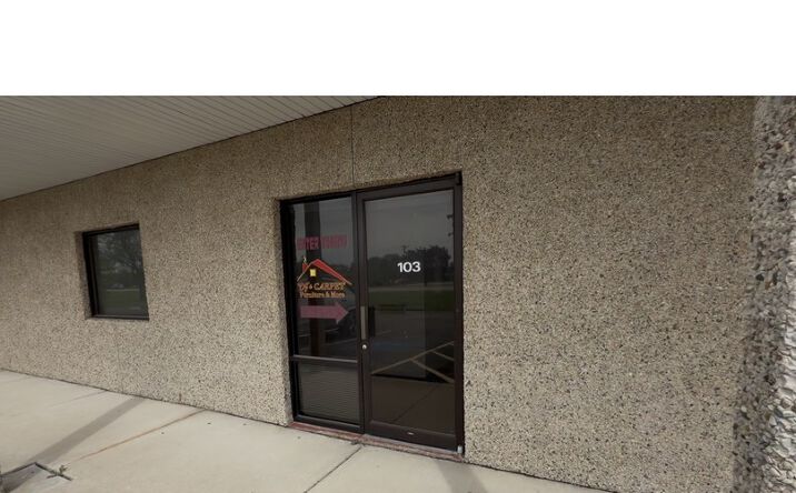 Pictures of Office property located at 1011 Shooting Park Road 103, Peru, IL 61354 for lease - image #1