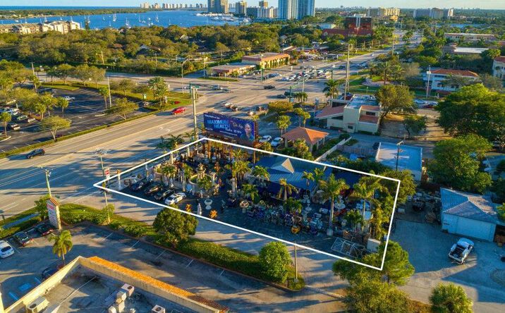 Pictures of Retail property located at 11555 Us-1, North Palm Beach, FL 33408 for lease - image #1