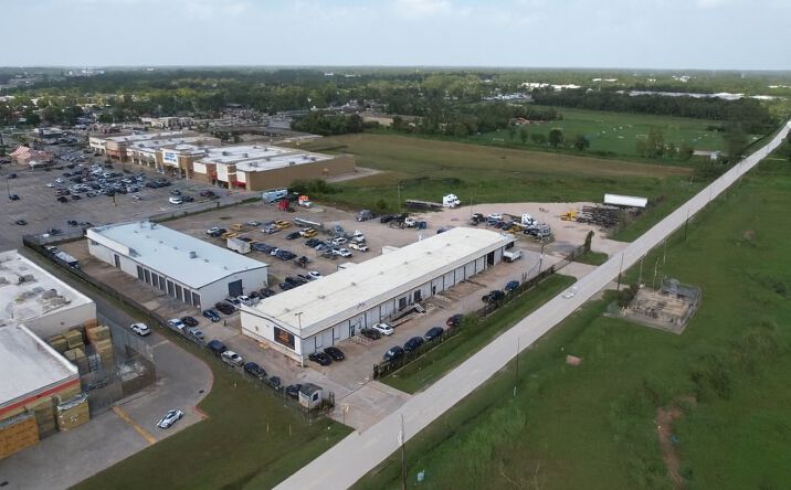 Pictures of Industrial property located at 4201 Langley Rd, Houston, TX 77093 for lease - image #1