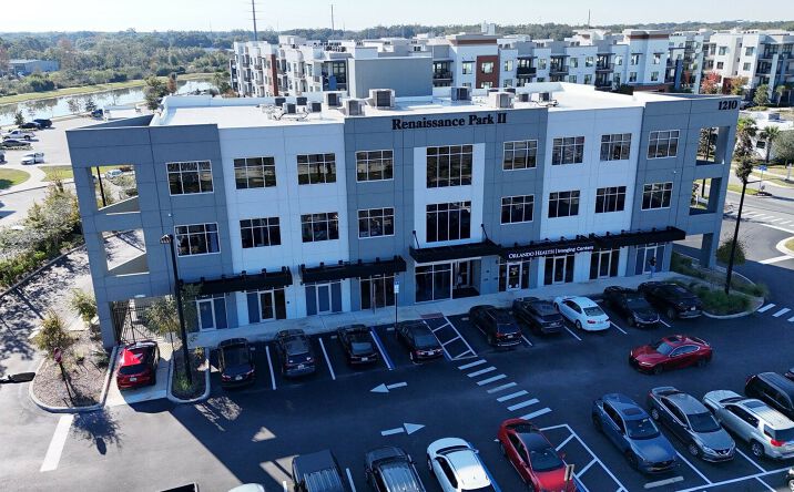 Pictures of Office property located at 1210 E Osceola Pky, Kissimmee, FL 34744 for lease - image #1