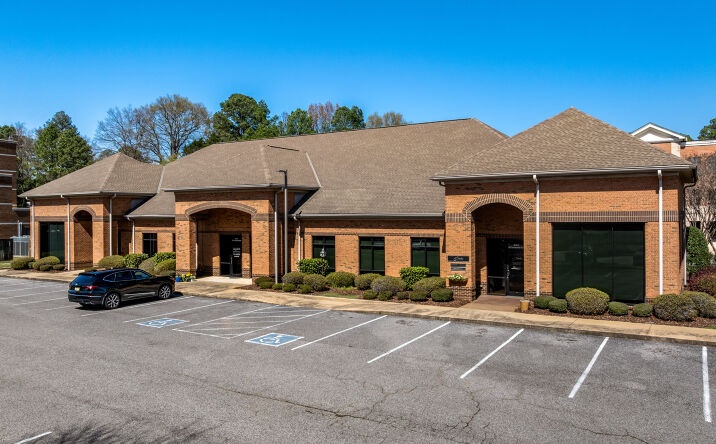 Pictures of Office, Special Purpose property located at 300 Towncenter Boulevard, Tuscaloosa, AL 35406 for lease - image #1