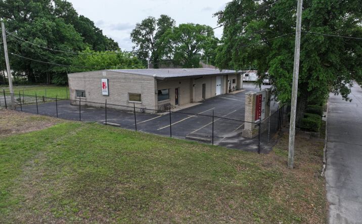 Pictures of Office, Industrial property located at 208 Beech Street, North Little Rock, AR 72114 for lease - image #1