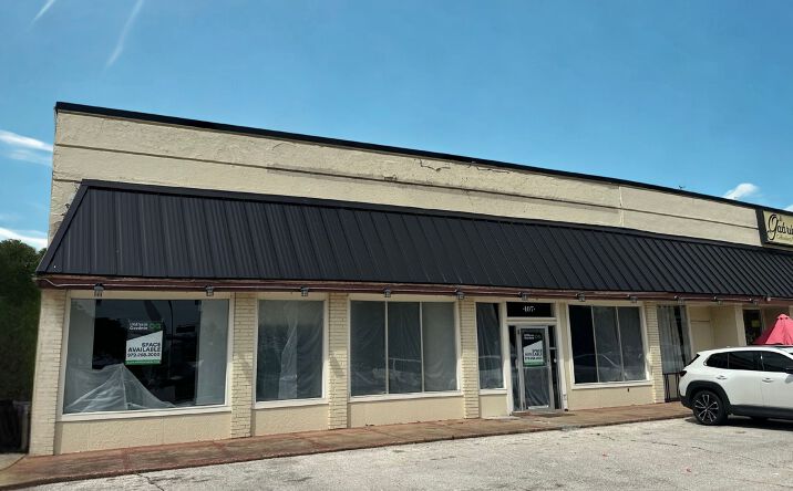 Pictures of Retail, Office property located at 107 Walton Drive, College Station, TX 77840 for lease - image #1