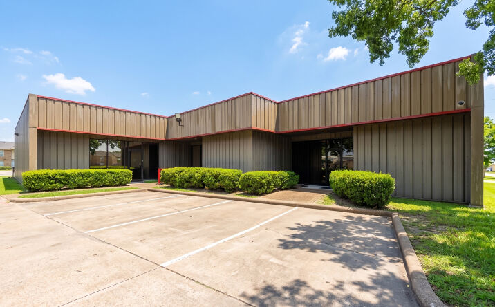 Pictures of Office property located at 14350 Cypress N. Houston Rd, Cypress, TX 77429 for lease - image #1