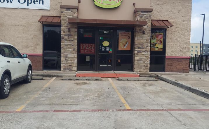 Pictures of Retail, Restaurant property located at 8120 N Sam Houston Parkway West, Houston, TX 77064 for lease - image #1