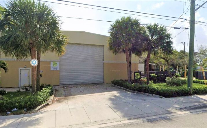 Pictures of Industrial property located at 1000 LAKE IDA RD, DELRAY BEACH, FL 33444-1744 for lease - image #1