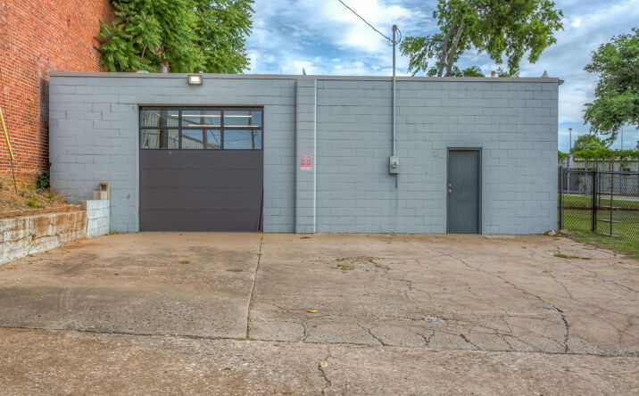 Pictures of Industrial property located at 1128 South Elgin Avenue, Tulsa, OK 74120 for lease - image #1